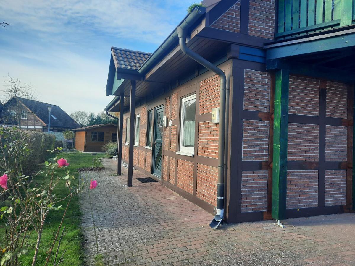 Ferienhaus Sasse Ferienwohnungen Mit Garten & Grill Molschow Exterior foto