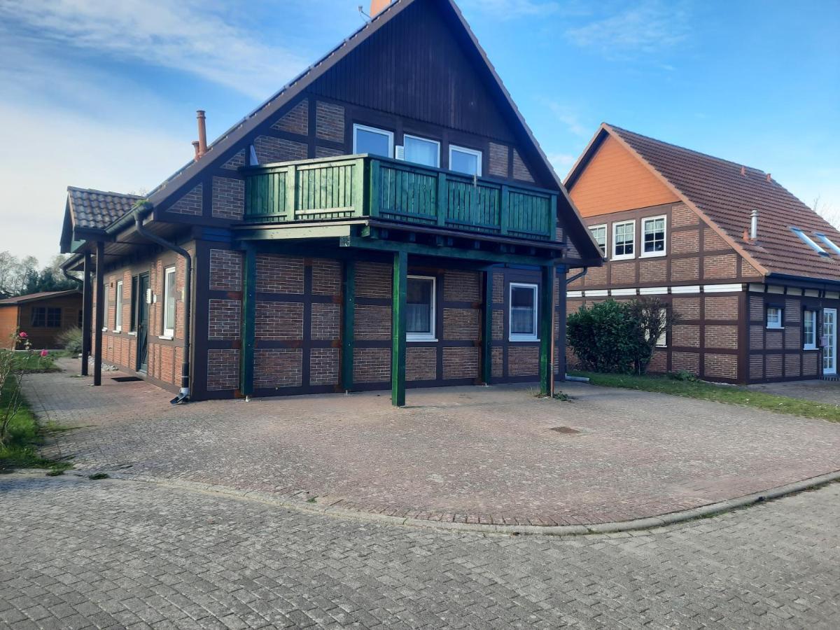 Ferienhaus Sasse Ferienwohnungen Mit Garten & Grill Molschow Exterior foto