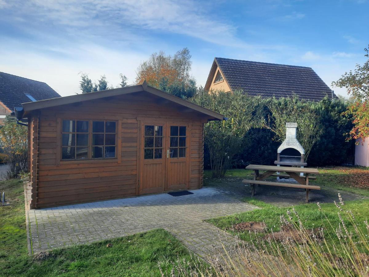 Ferienhaus Sasse Ferienwohnungen Mit Garten & Grill Molschow Exterior foto